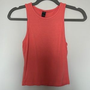 peach tank